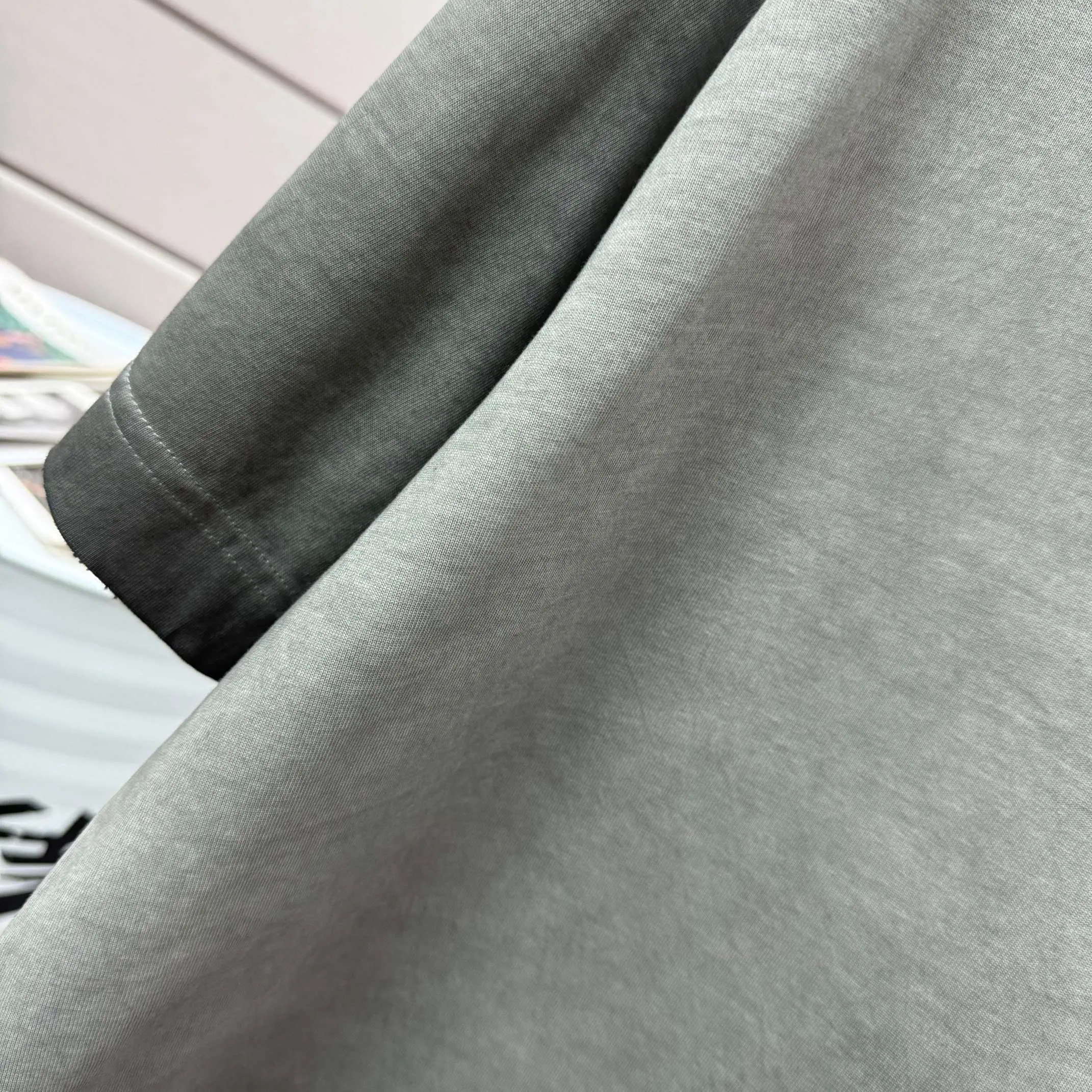 # * Balenciag*2026 New Arrival 320 tee Same Style : Black Size :S M L XL XXL Size： S （90-130 ） M （120-150 ） L （140-165 ） XL （160-180 ） XXL （180-210 ）